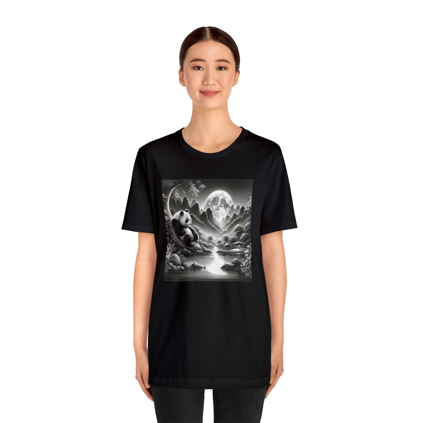 LunaPanda- Tshirt